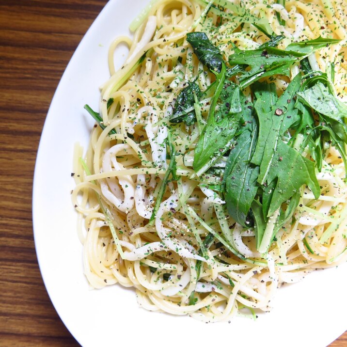 さっぱりポン酢で水菜としらすの冷製パスタ